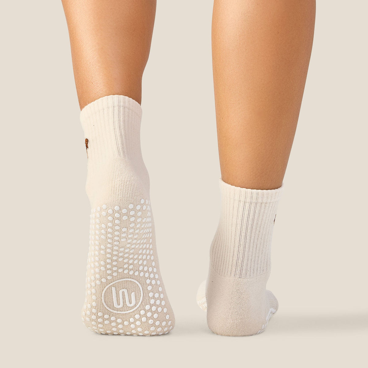 CREW-POODLE OAT grip socks pilates